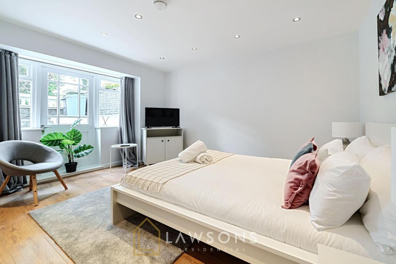 Stylish Living By Lawsons - 3 En Suites Windsor Zewnętrze zdjęcie