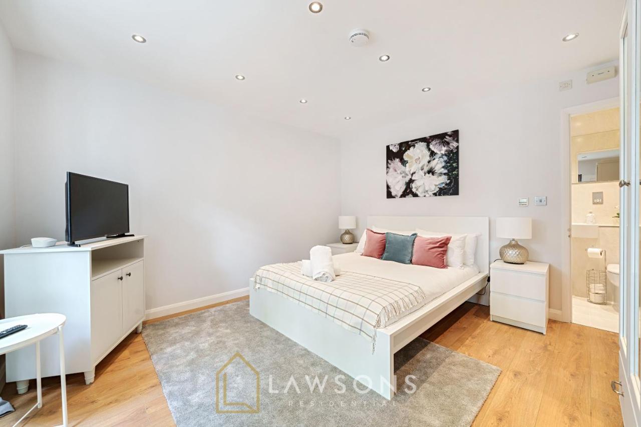 Stylish Living By Lawsons - 3 En Suites Windsor Zewnętrze zdjęcie